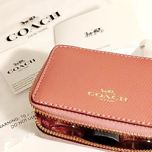 NWT COACH Pink Leather Triple Pill Box - Picture 1 of 9